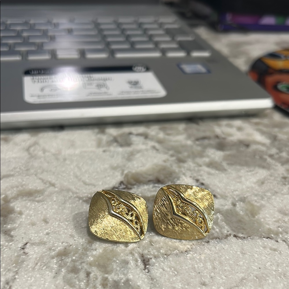 Gold Textured Clip on earrings